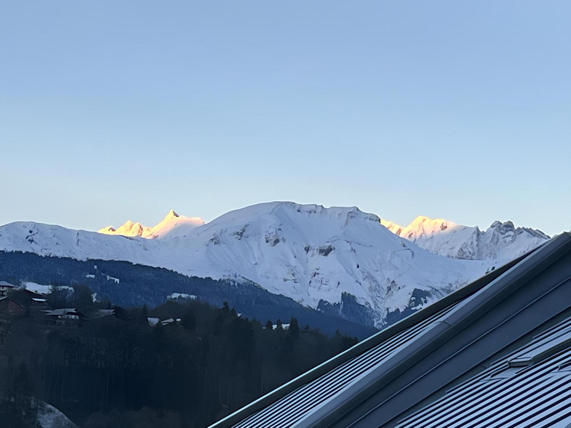 Ski Ou Thermes? Un Appt Cabine Avec Vue Magnifique Сен-Жерве-Ле-Бэн Экстерьер фото